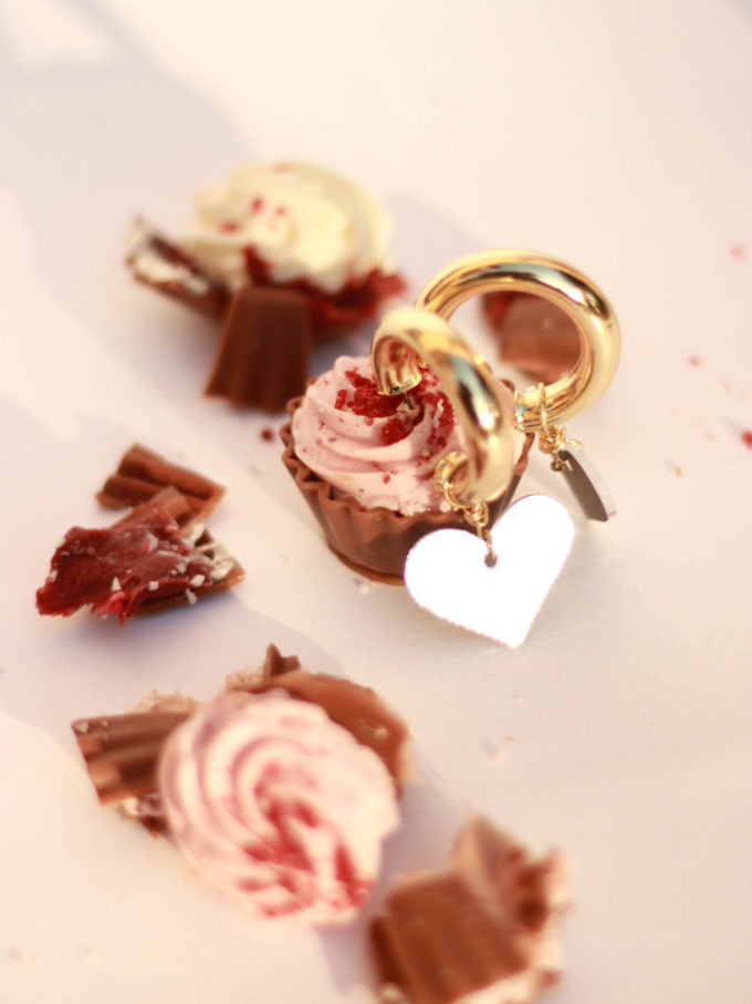 MIRROR Gold Hoops (heart)