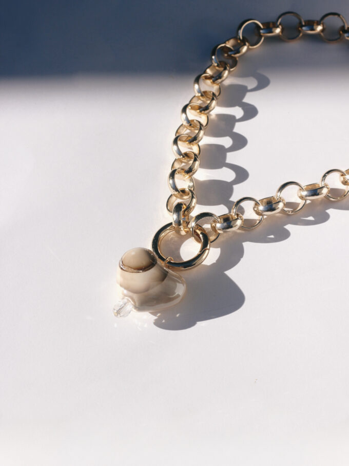 THE LOVER Necklace (Beige)