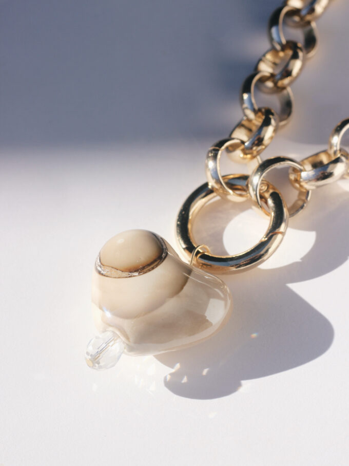 THE LOVER Necklace (Beige)